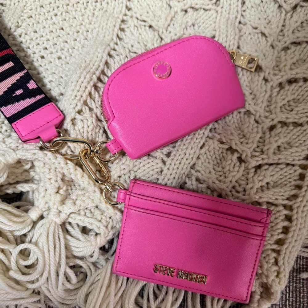 Steve Madden Vibrant Pink Key & Card Holder Set